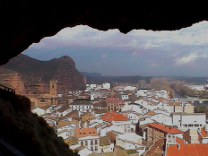 vista general de Nájera desde las cuevas.
