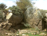 El monumento megalítico conocido como Collado Palomero I ha proporcionado interesantes datos, tanto en el aspecto arquitectónico como en lo que respecta a las fases funerarias de ocupación.